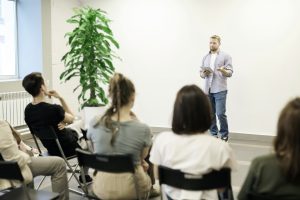 Formation et mise à jour des équipes administratives : garantir la maîtrise des processus de recouvrement.